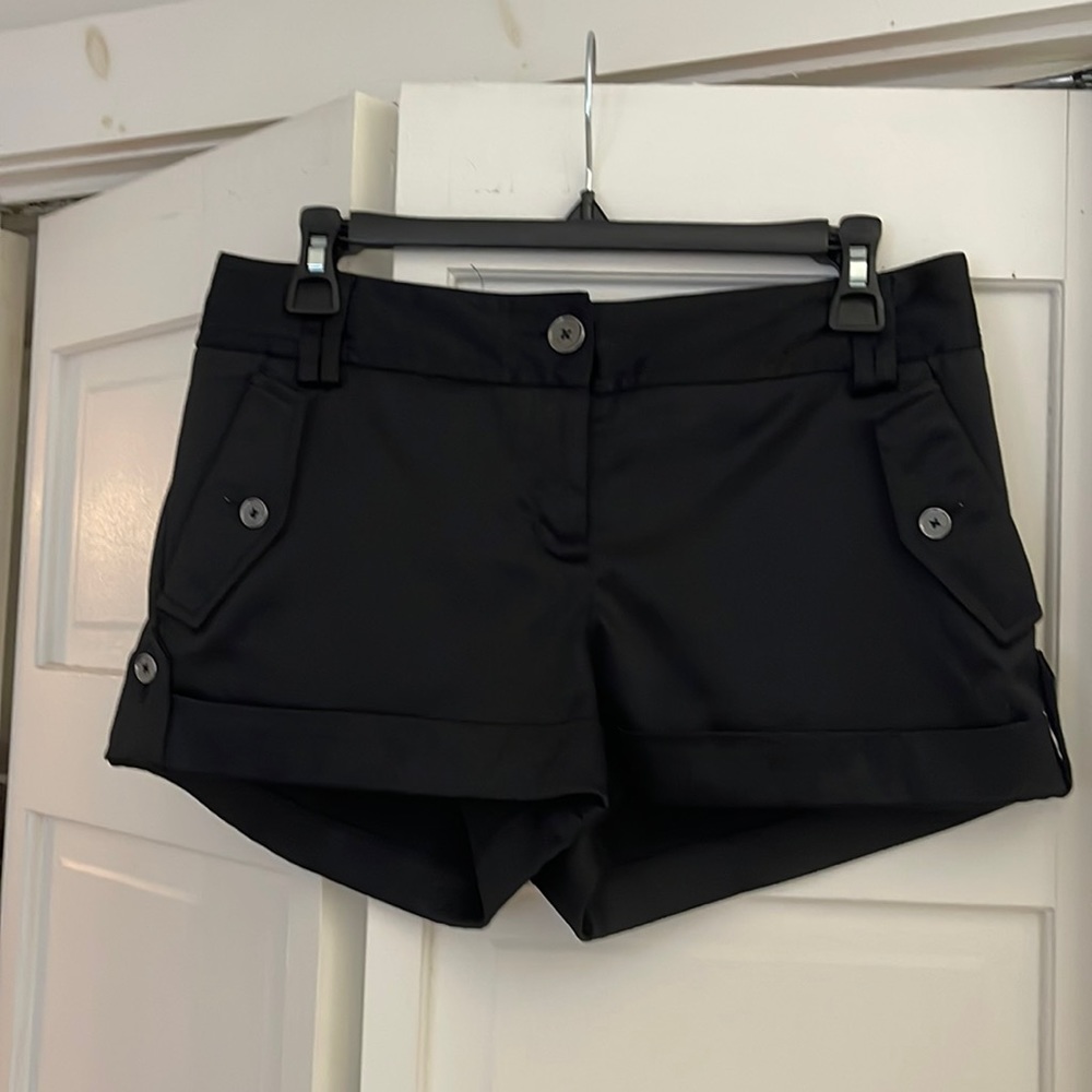 Express Black shorts 4 satin look